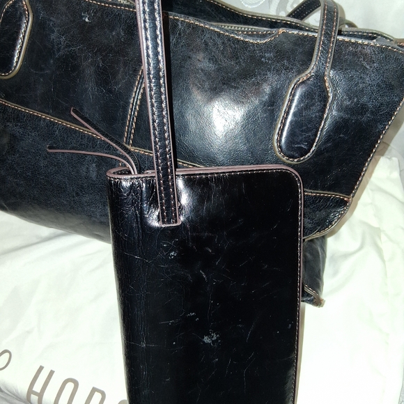 HOBO Friar Black Leather Tote and Clutch Set - Picture 6 of 7